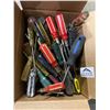 Image 1 : Lot of 1 Box of Assorted Flathead Screwdrivers - Used