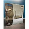 Image 1 : Lot of 1 Linksys R75 MAX-STREAM Dual-Band Wifi 5 Router - BRAND NEW SEALED!!