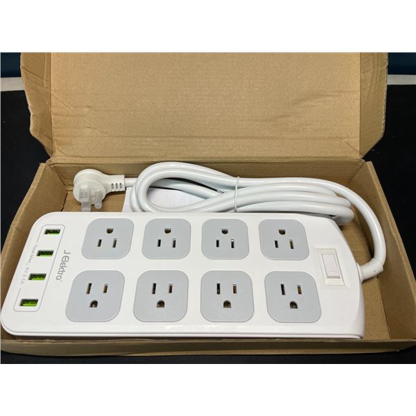 Lot of 1 Smart Multi-Outlet Power Bar Strip/Surge Protector w/ USB Charging Ports
