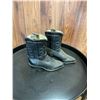 Image 1 : Infant size 5.5 boots Pick up Tuesday 2-3pm 1627 Ellis Street Kelowna bring your own help and tools 