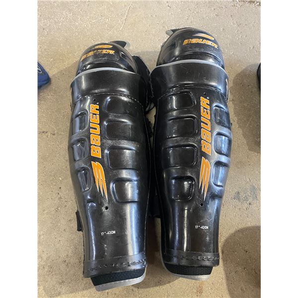 Bauer 17" shin pads