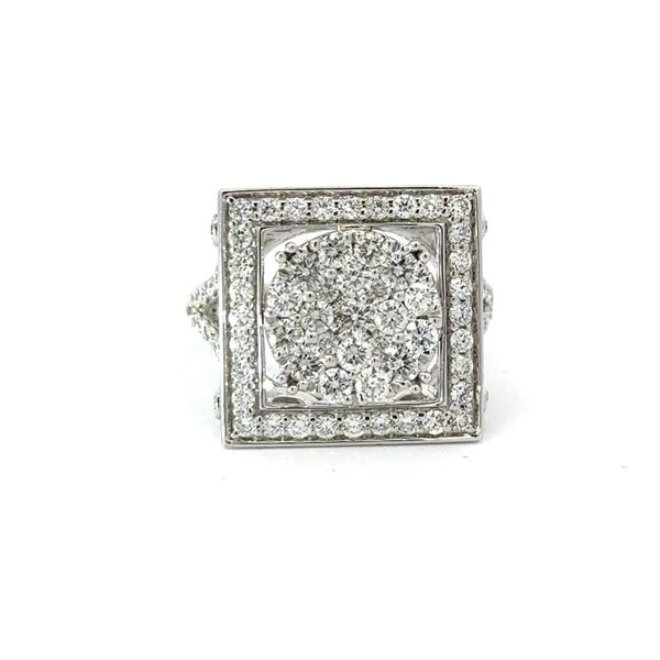 Circle Diamond Cluster in Square Diamond Halo Ring