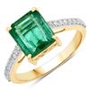 Image 1 : Zambian Emerald Ring with Diamond Shoulders