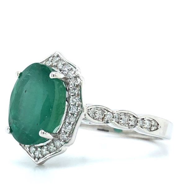 Brazilian Emerald & Flower Top Diamond Halo Ring