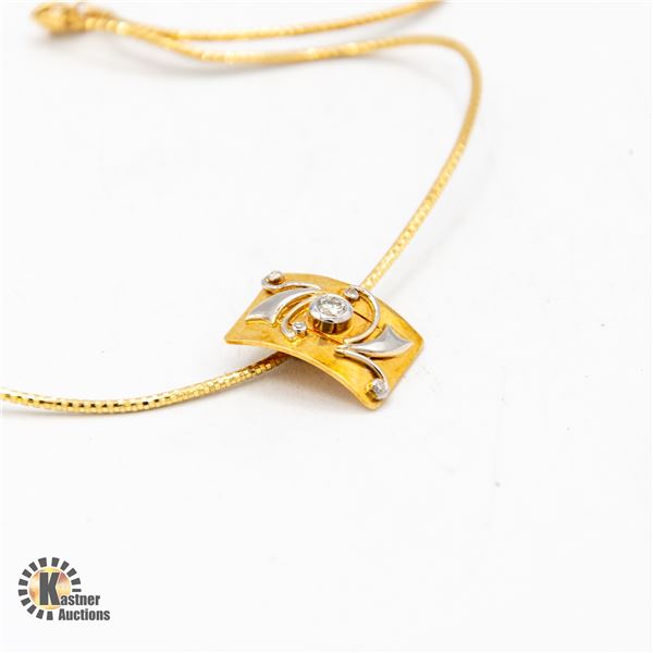 18K YELLOW & WHITE GOLD DIAMOND PENDANT