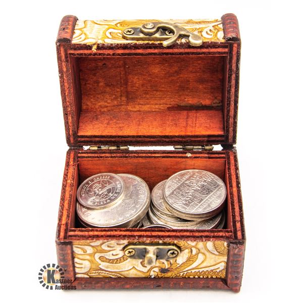 MINI CHEST WITH VARIOUS COINS