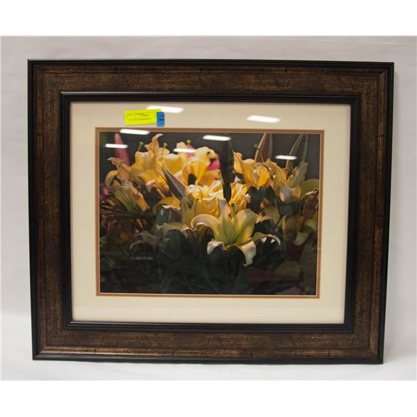 21" X 25" FLOWER PRINT