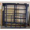 Image 1 : 4 UPRIGHT PIECES OF SCAFFOLDING