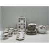 Image 1 : Royal Albert, Bone China Matching Dishware Set