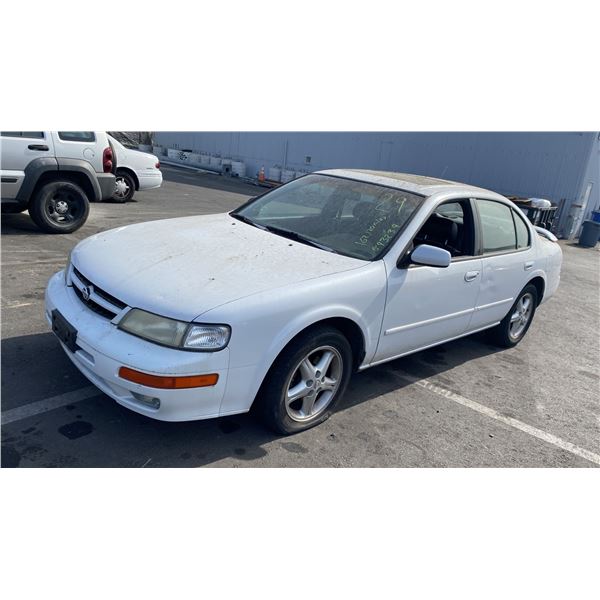 1997 Nissan Maxima GXE