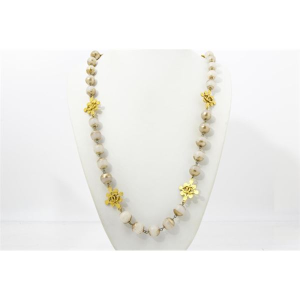Chanel CC Necklace Gold and pearls n/a