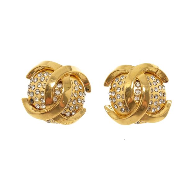 Chanel CC Disc Earring Earrings Gold Plated Metal