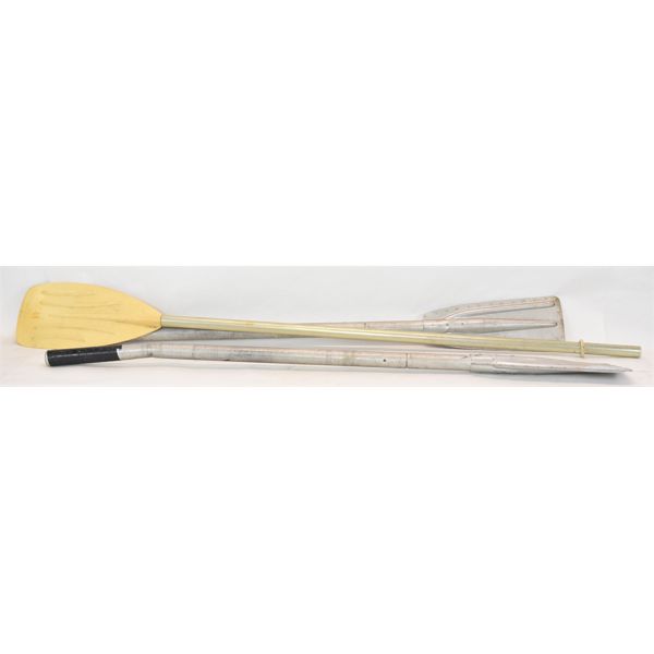 3 Aluminum Oars