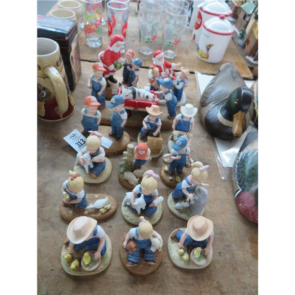 Demini Days/Child Days Christmas Figurines - 15