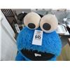Image 2 : Cookie Monster Large Plush Doll