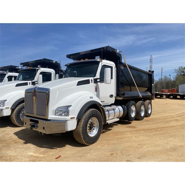 2021 KENWORTH T880 Dump Truck