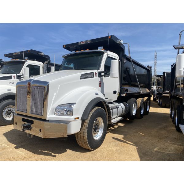 2021 KENWORTH T880 Dump Truck