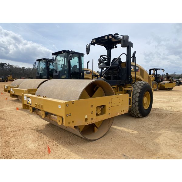 2018 CAT CS56B Roller