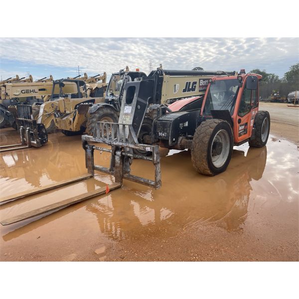 2019 JLG 943 Forklift - Telehandler