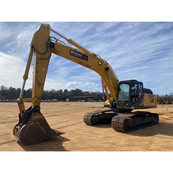 2019 KOBELCO SK300LC-10 Excavator