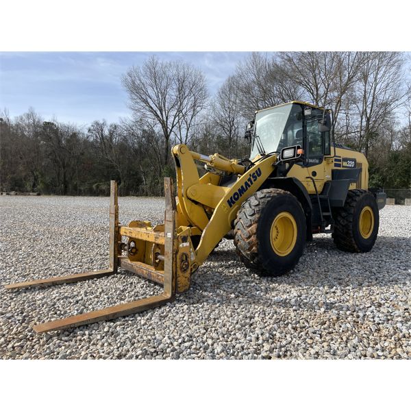 2019 KOMATSU WA320-8 Wheel Loader