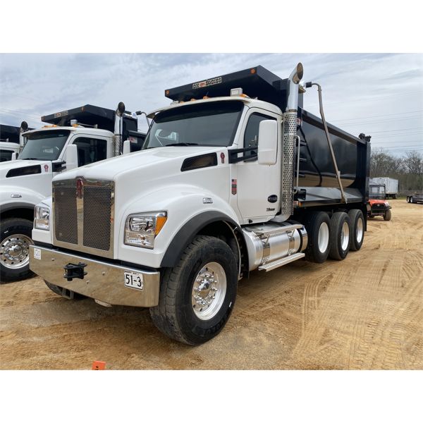 2023 KENWORTH T880S Dump Truck