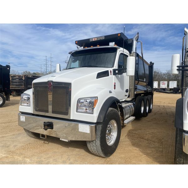 2023 KENWORTH T880S Dump Truck