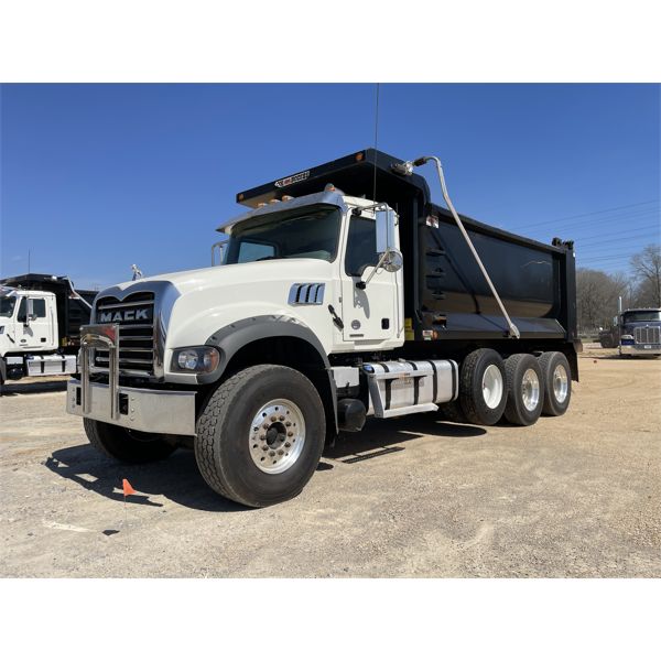 2023 MACK GR64F Dump Truck