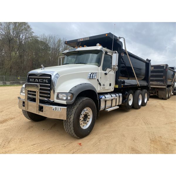 2020 MACK GR64F Dump Truck