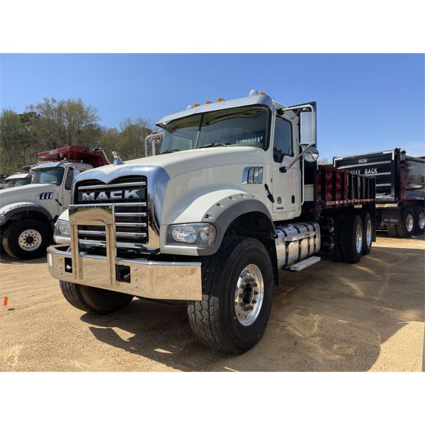 2020 MACK GR64F Flatbed Dump Truck