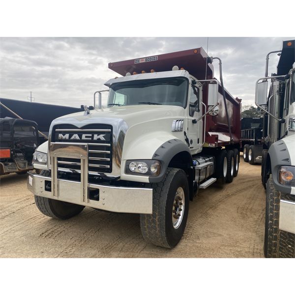 2021 MACK GR64F Dump Truck