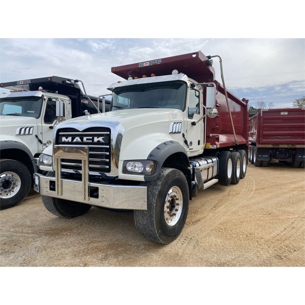 2021 MACK GR64F Dump Truck