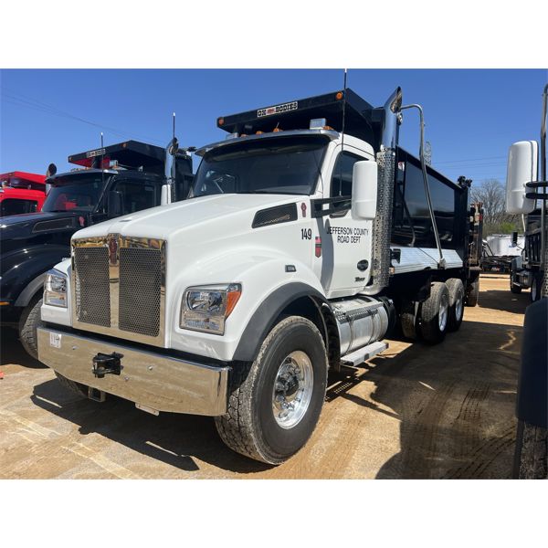 2023 KENWORTH T880S Dump Truck