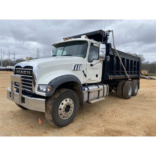 2023 MACK GR64F Dump Truck