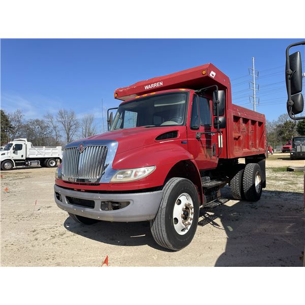 2014 INTERNATIONAL 4300 Dump Truck
