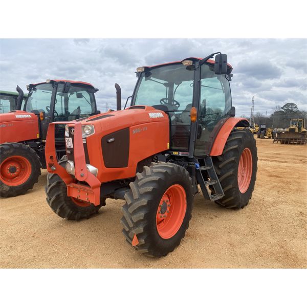 2017 KUBOTA M6-111 Farm Tractor