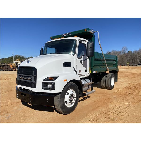 2023 MACK MD642-4R Dump Truck