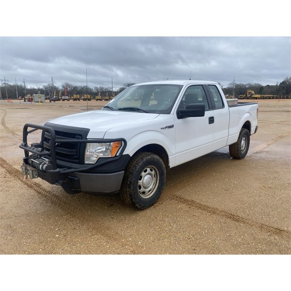 2013 FORD F150 XL Pickup Truck