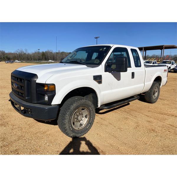 2008 FORD F250 XL Pickup Truck