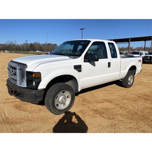 2008 FORD F250 XL Pickup Truck