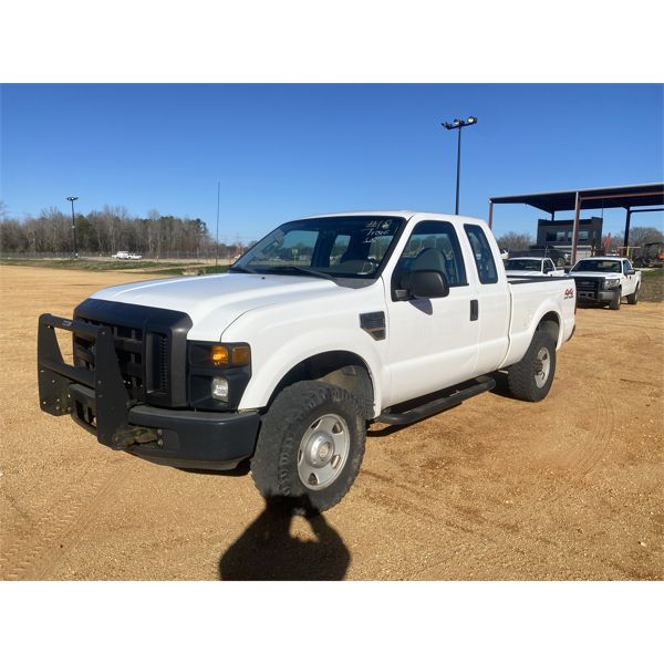 2007 FORD F250 XL Pickup Truck