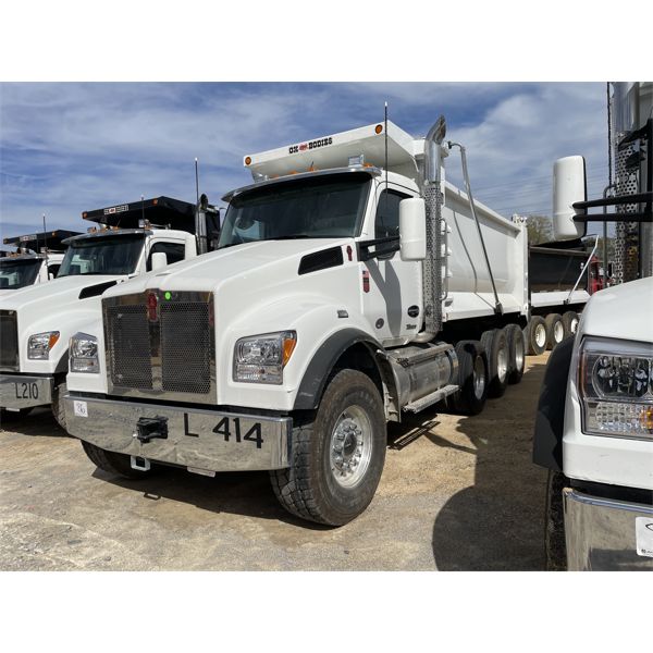 2024 KENWORTH T880S Dump Truck