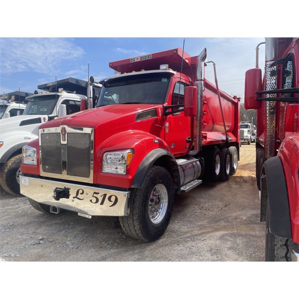 2024 KENWORTH T880S Dump Truck