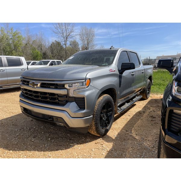 2023 CHEVROLET SILVERADO Z71 RST Pickup Truck
