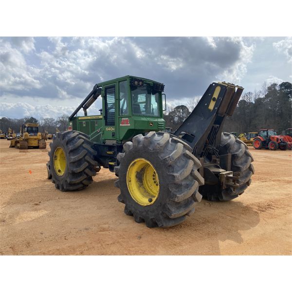 John Deere 640H Skidder