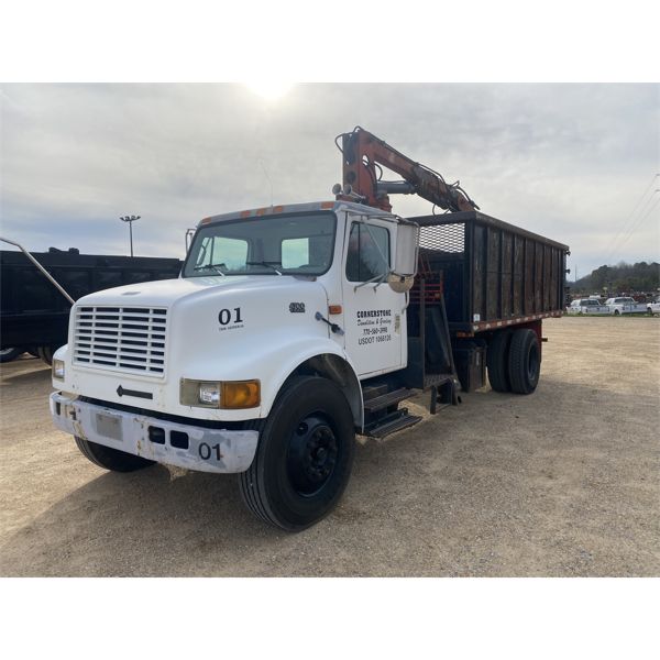2002 INTERNATIONAL 4700 Grapple Truck
