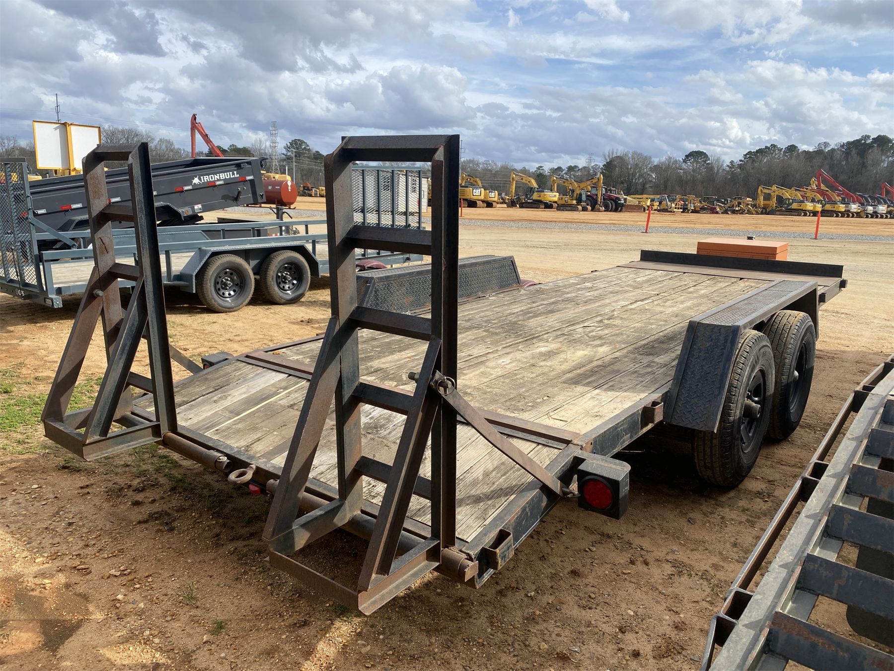 Build Rite Trailers 2002 BUILT RITE Utility Trailer - J.M. Wood Auction Company, Inc.