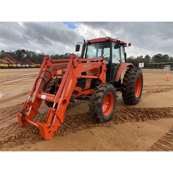 KUBOTA M105S Farm Tractor