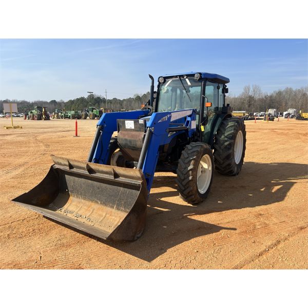2006 NEW HOLLAND TN85DA 4RM Farm Tractor