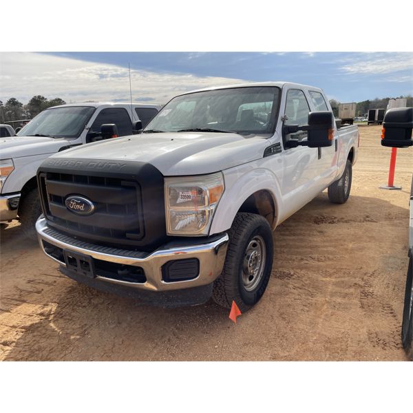 2013 FORD F250 XL Pickup Truck